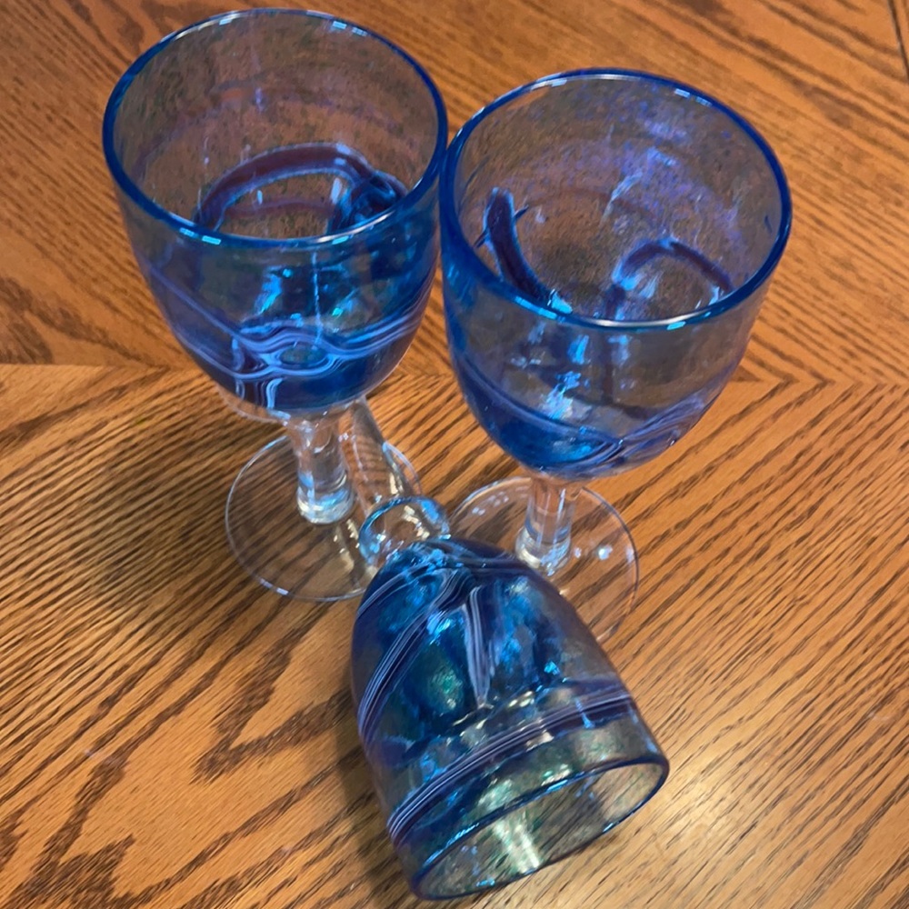 3 recycled glass wine glasses